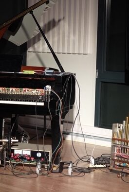 AI piano